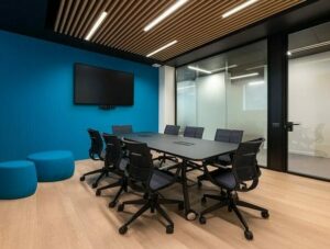 Artemide éclairage fonctionnel.salle de réunion