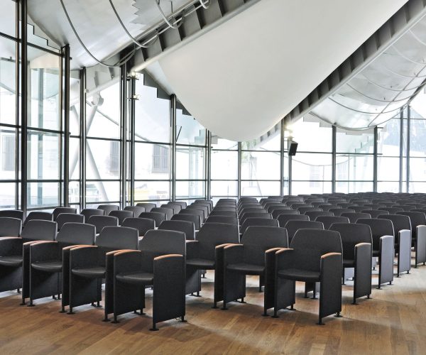 Mobilier pour salle de conférence